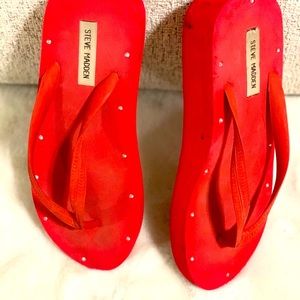 Red Women’s used wedge thongs